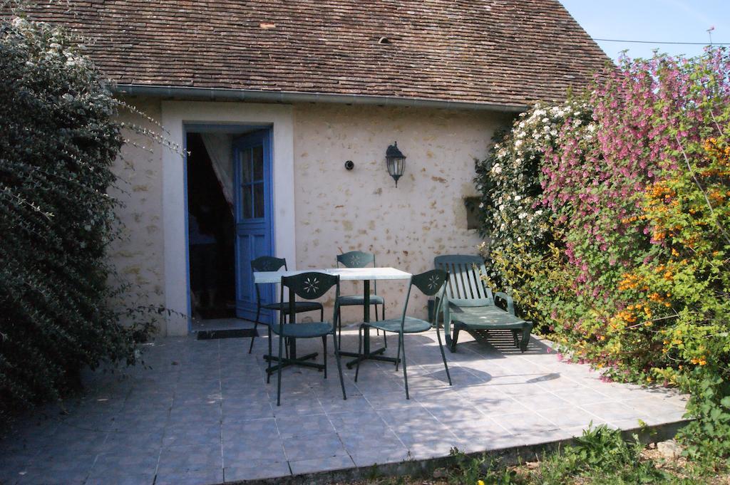 La Ferme Chauvet Bed and Breakfast Chantenay-Villedieu Εξωτερικό φωτογραφία